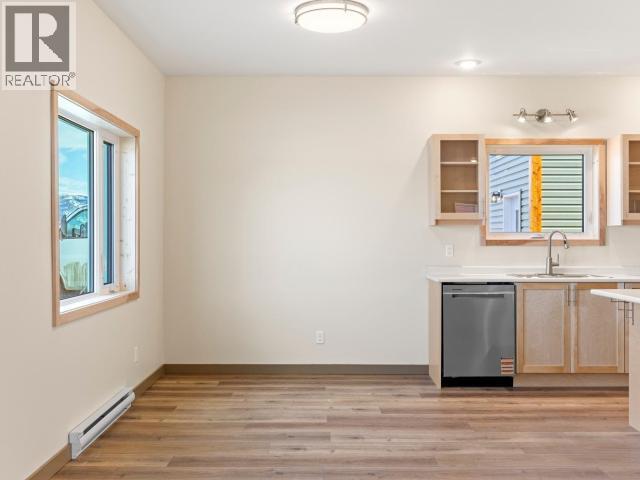 238 Leota Street, Whitehorse, YT - Indoor