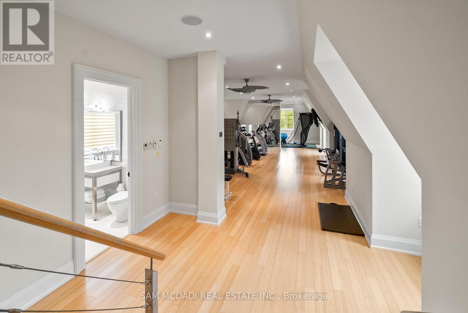 1343 Blythe Road, Mississauga, ON - Indoor Photo Showing Other Room