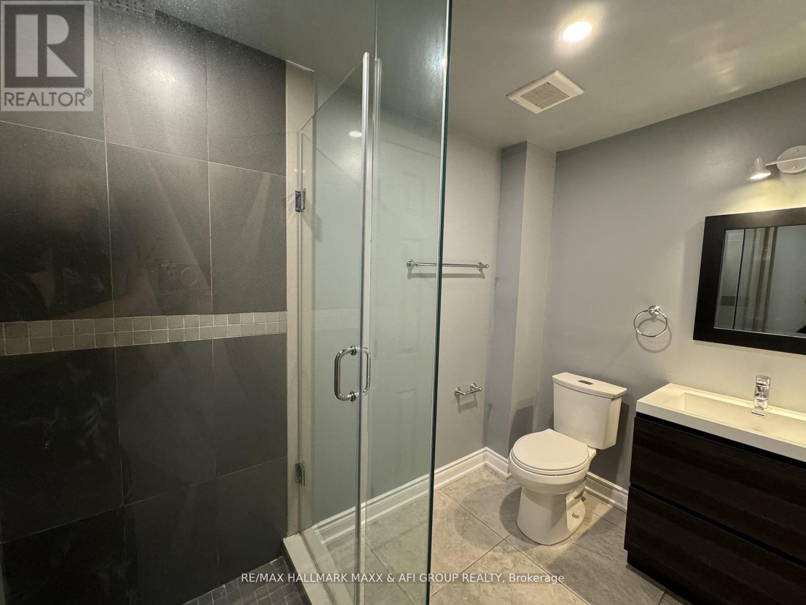 Lower - 80 Chouinard Way, Aurora, ON - Indoor Photo Showing Bathroom