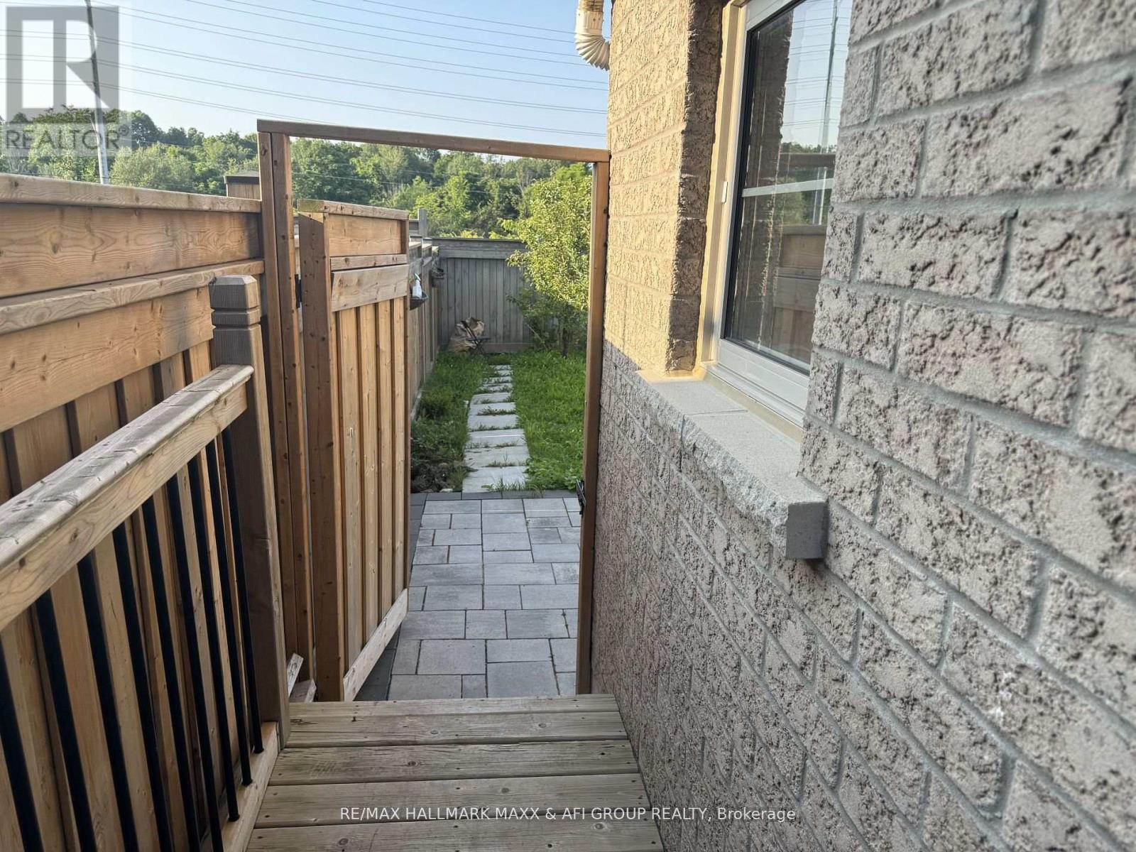 Lower - 80 Chouinard Way, Aurora, ON - Outdoor