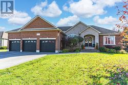 5 MUNRO COURT Springwater, ON L9X 0H6