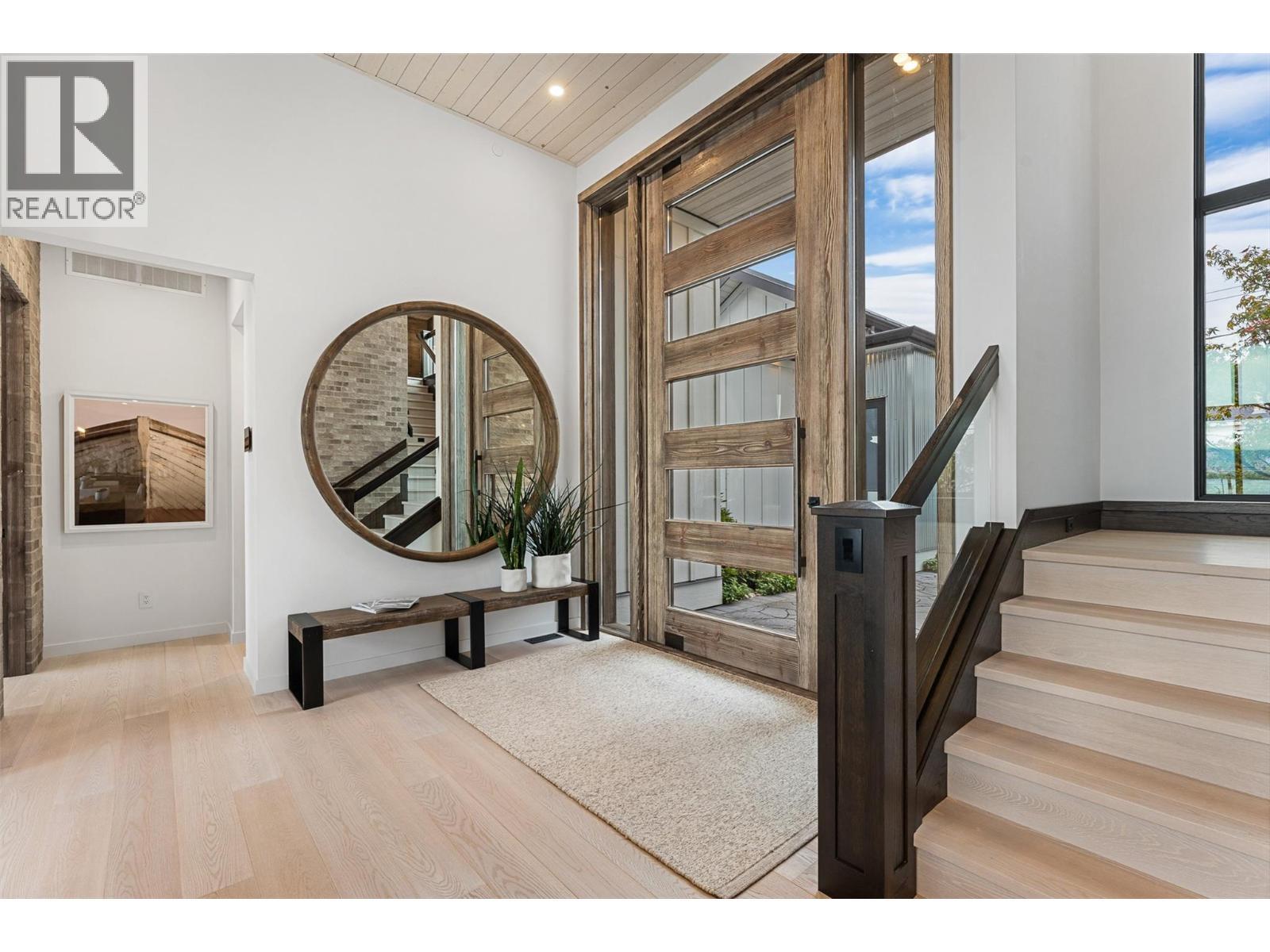 2641 Casa Loma Road, West Kelowna, BC - Indoor Photo Showing Other Room