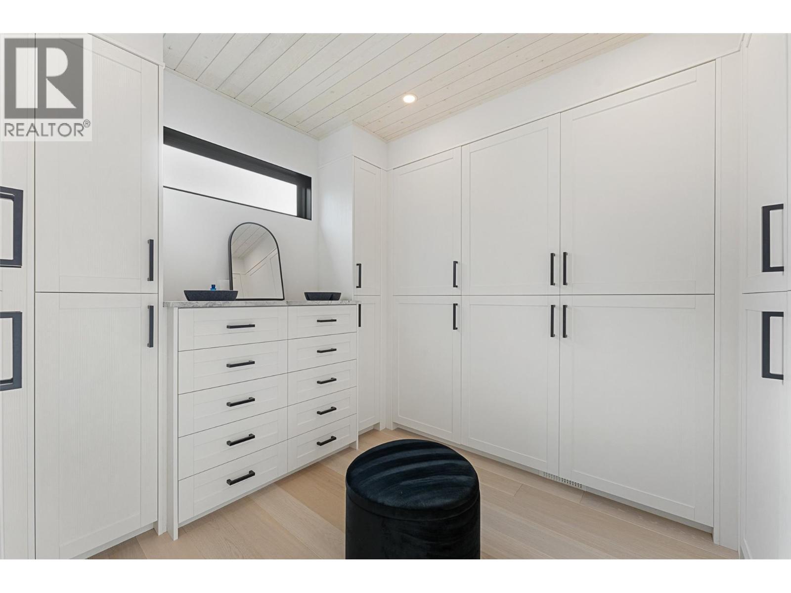 2641 Casa Loma Road, West Kelowna, BC - Indoor Photo Showing Other Room