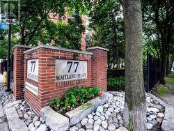 920 - 77 MAITLAND PLACE  Toronto, ON M4Y 2V6