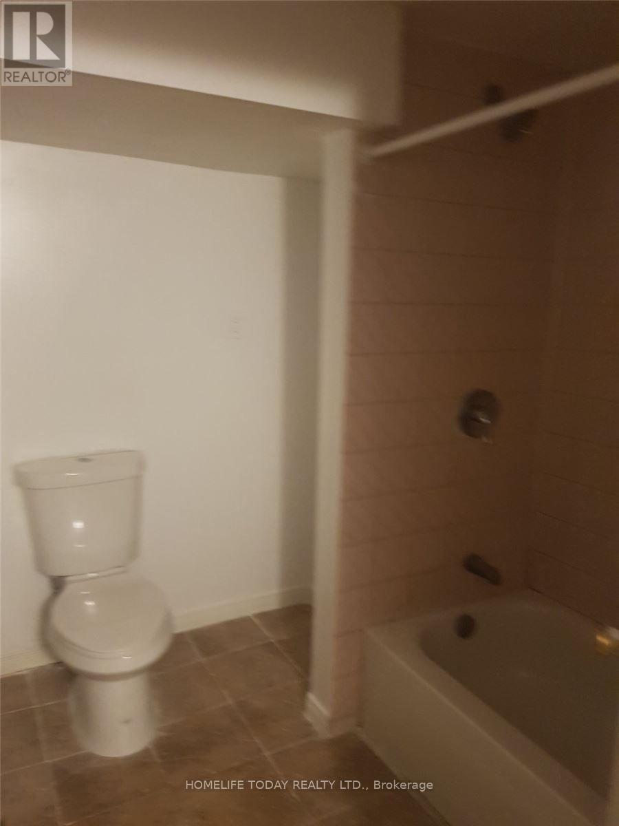 Bsmt - 1616 Mcbrady Crescent, Pickering, ON - Indoor Photo Showing Bathroom