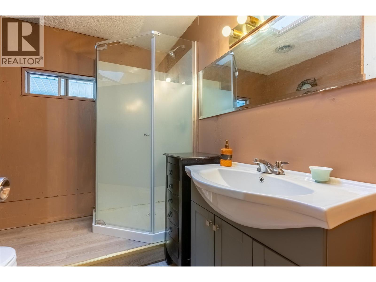 75 Big Bar Road, Clinton, BC