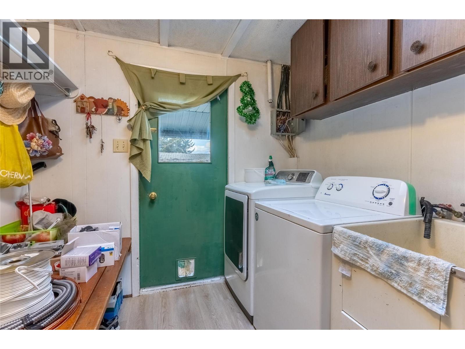 75 Big Bar Road, Clinton, BC