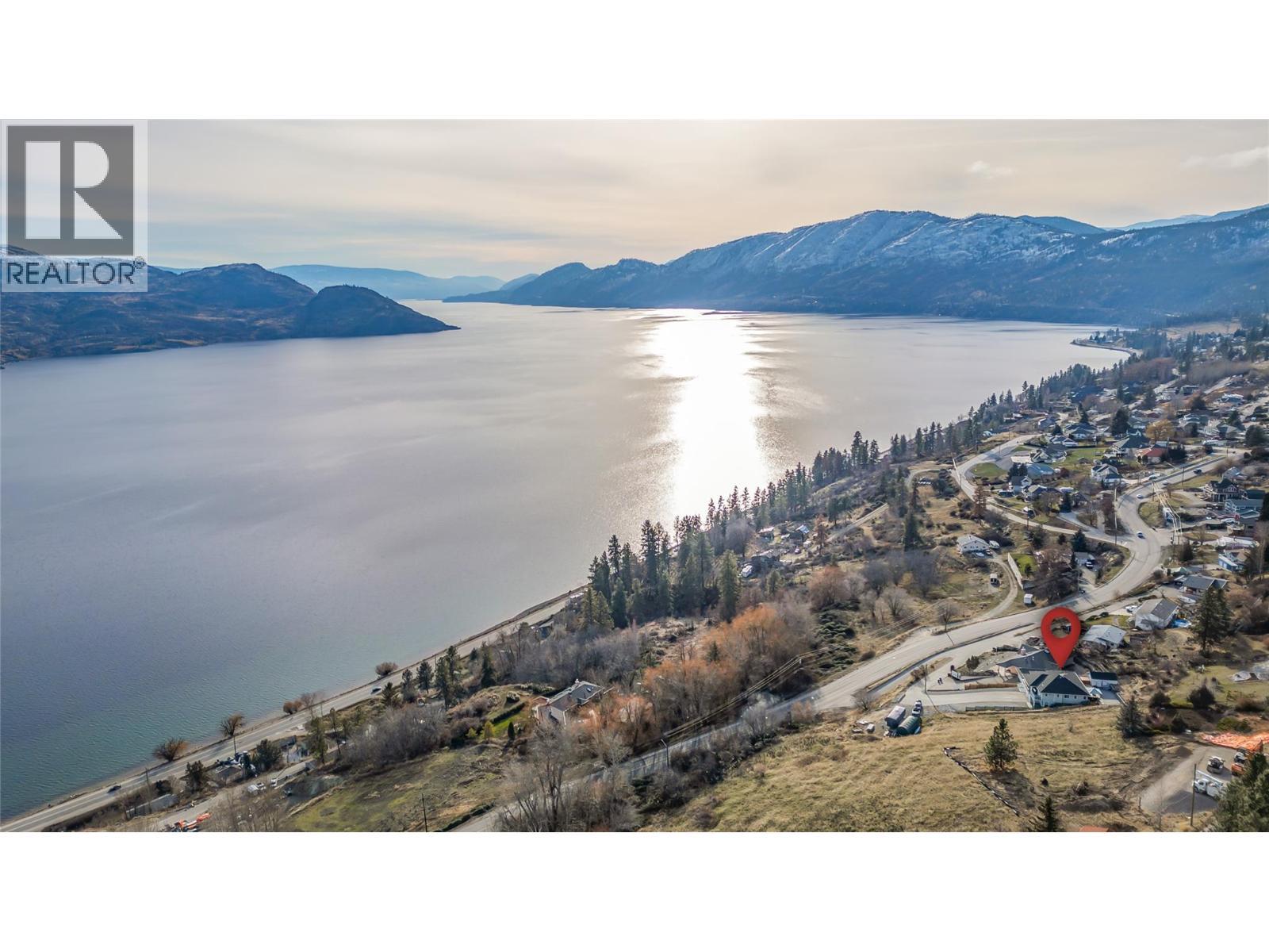 4622 Princeton Avenue, Peachland, BC - Outdoor With Body Of Water With View