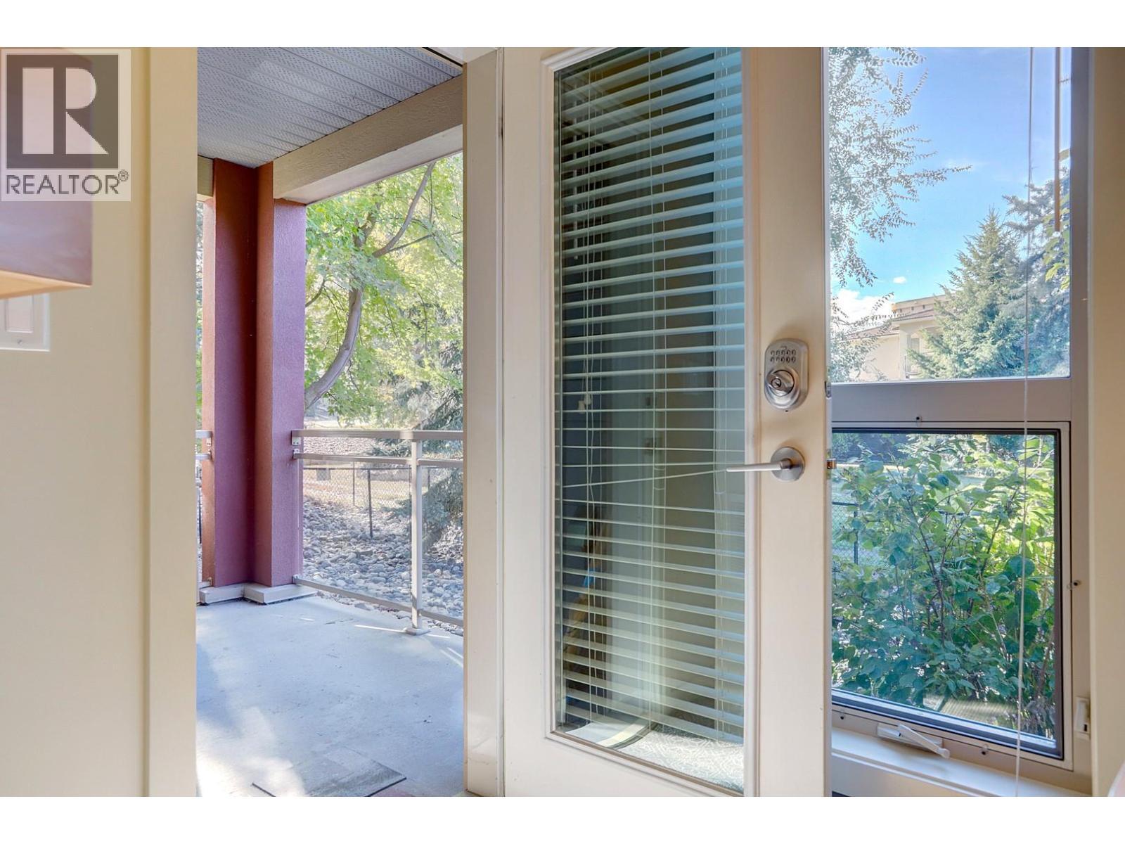 7343 Okanagan Landing Road Unit# 1114, Vernon, BC -