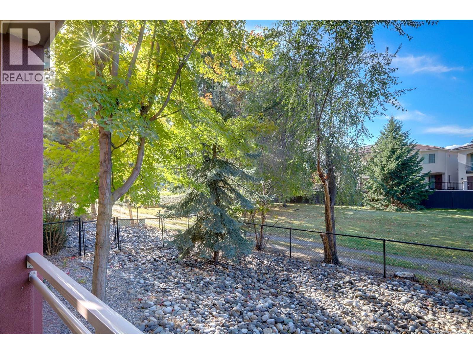 7343 Okanagan Landing Road Unit# 1114, Vernon, BC - Outdoor