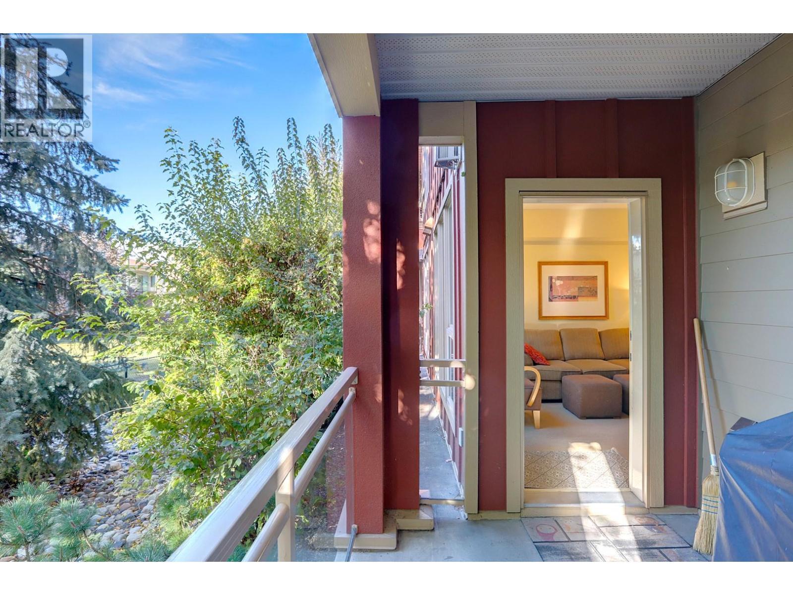 7343 Okanagan Landing Road Unit# 1114, Vernon, BC - Outdoor With Exterior