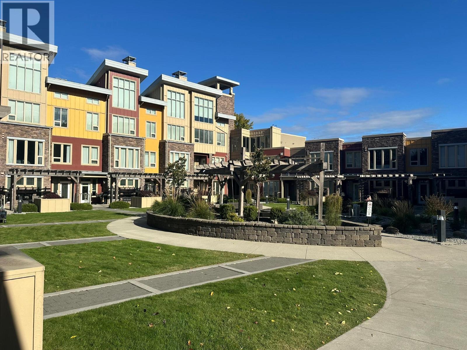 7343 Okanagan Landing Road Unit# 1114, Vernon, BC - Outdoor