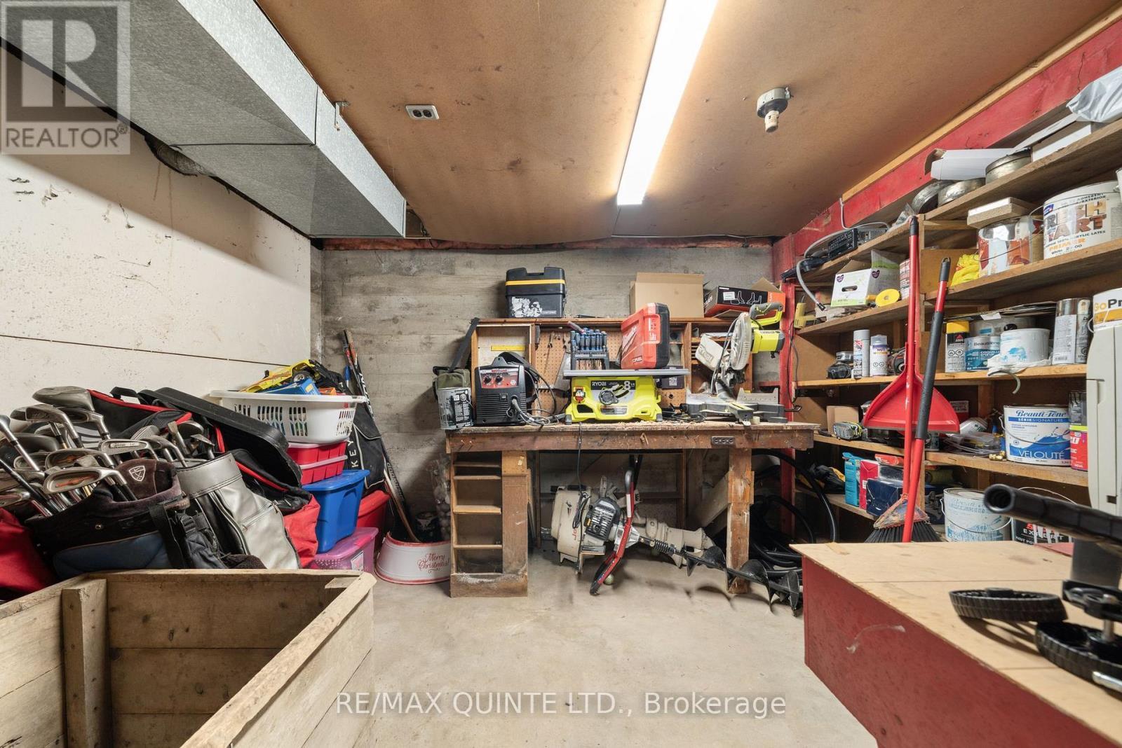 14184 Highway 62, Madoc, ON - Indoor