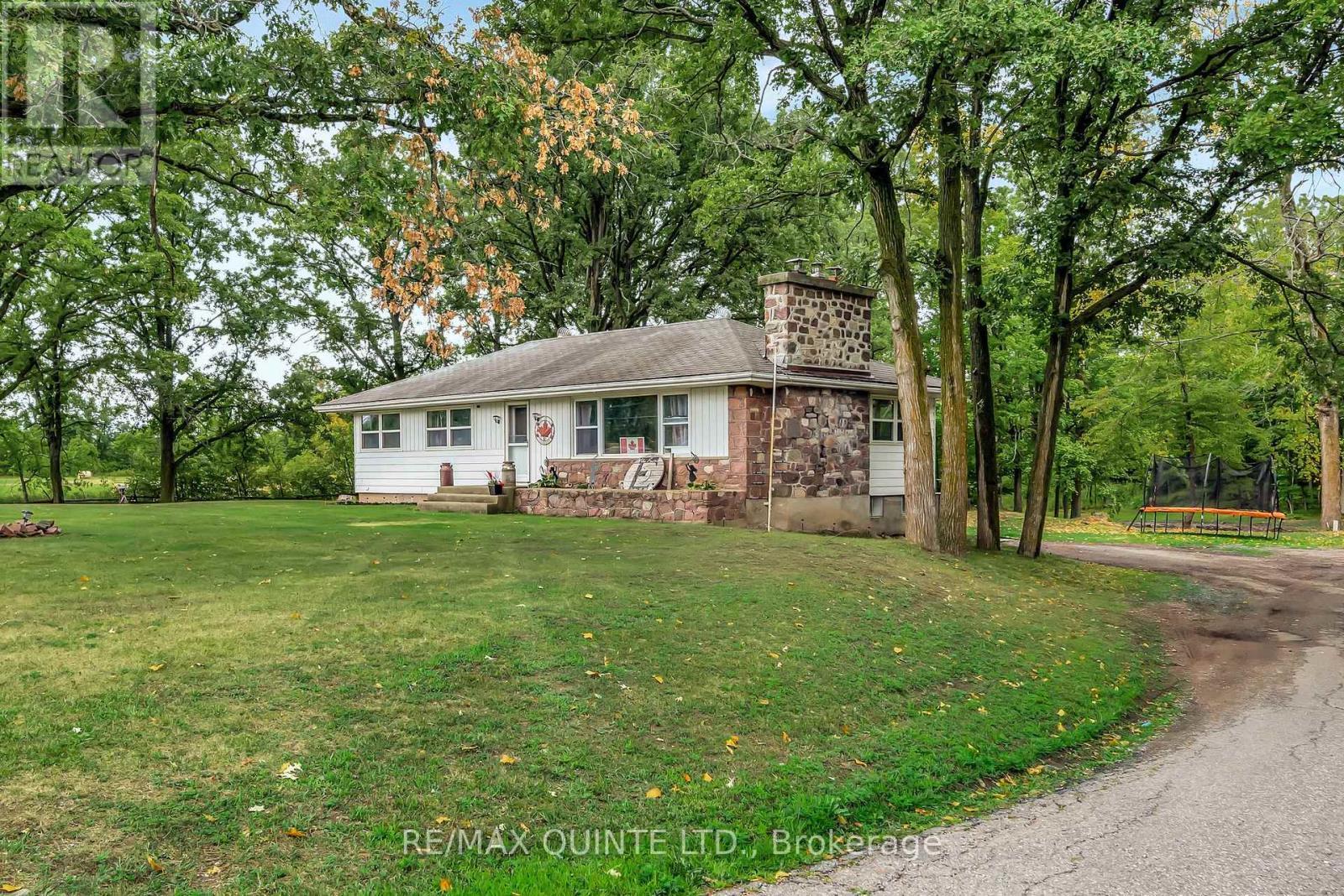 14184 Highway 62, Madoc, ON - Outdoor