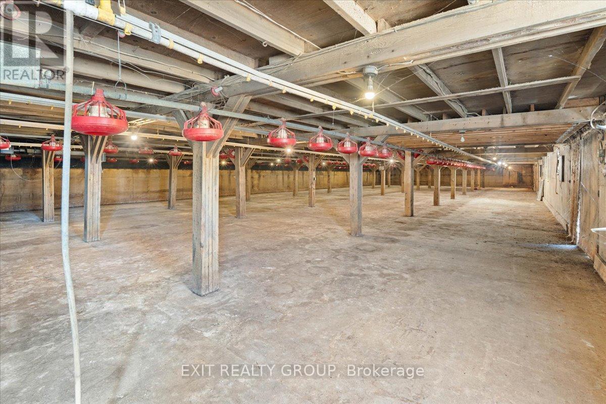 2421 County Rd 3, Prince Edward County (Ameliasburg Ward), ON