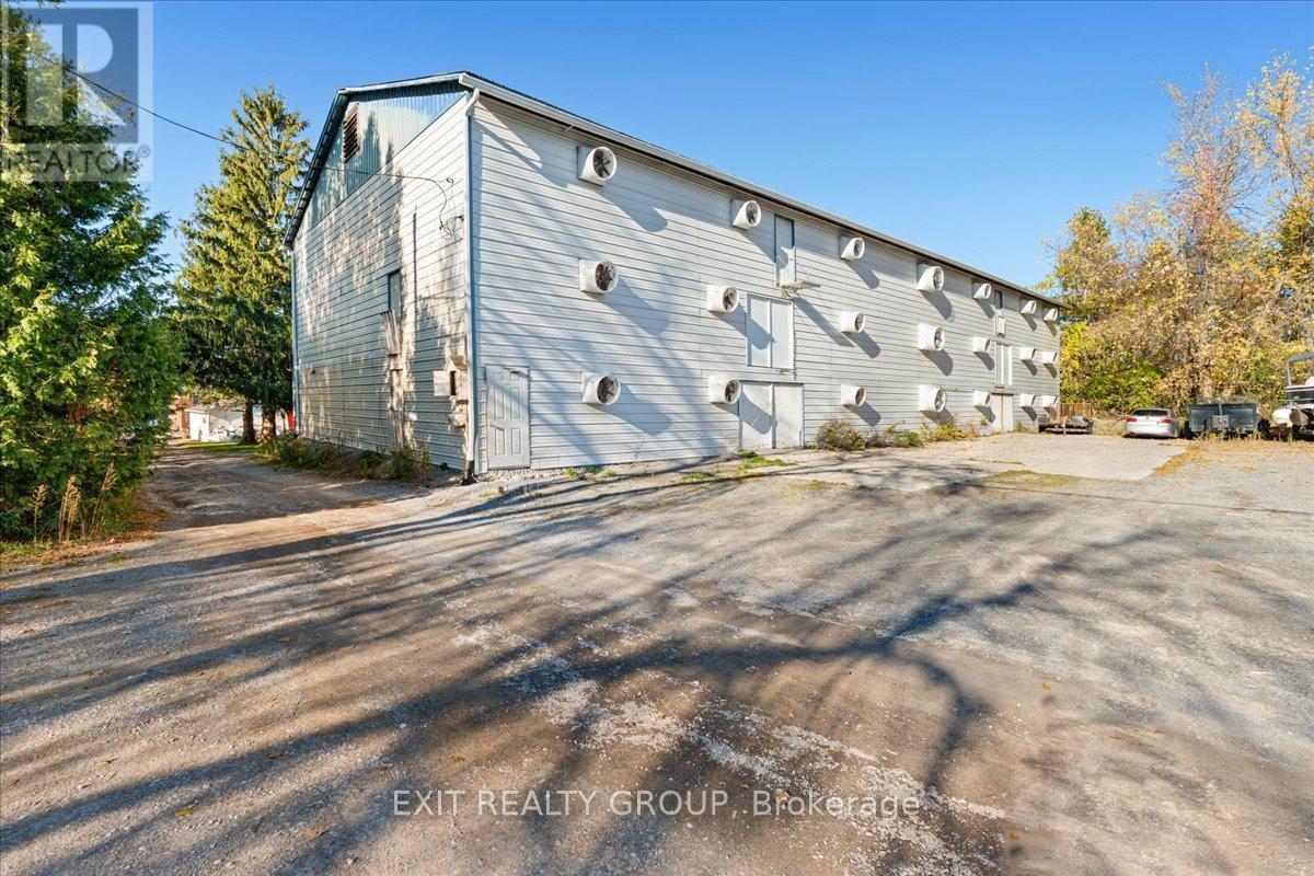 2421 County Rd 3, Prince Edward County (Ameliasburg Ward), ON