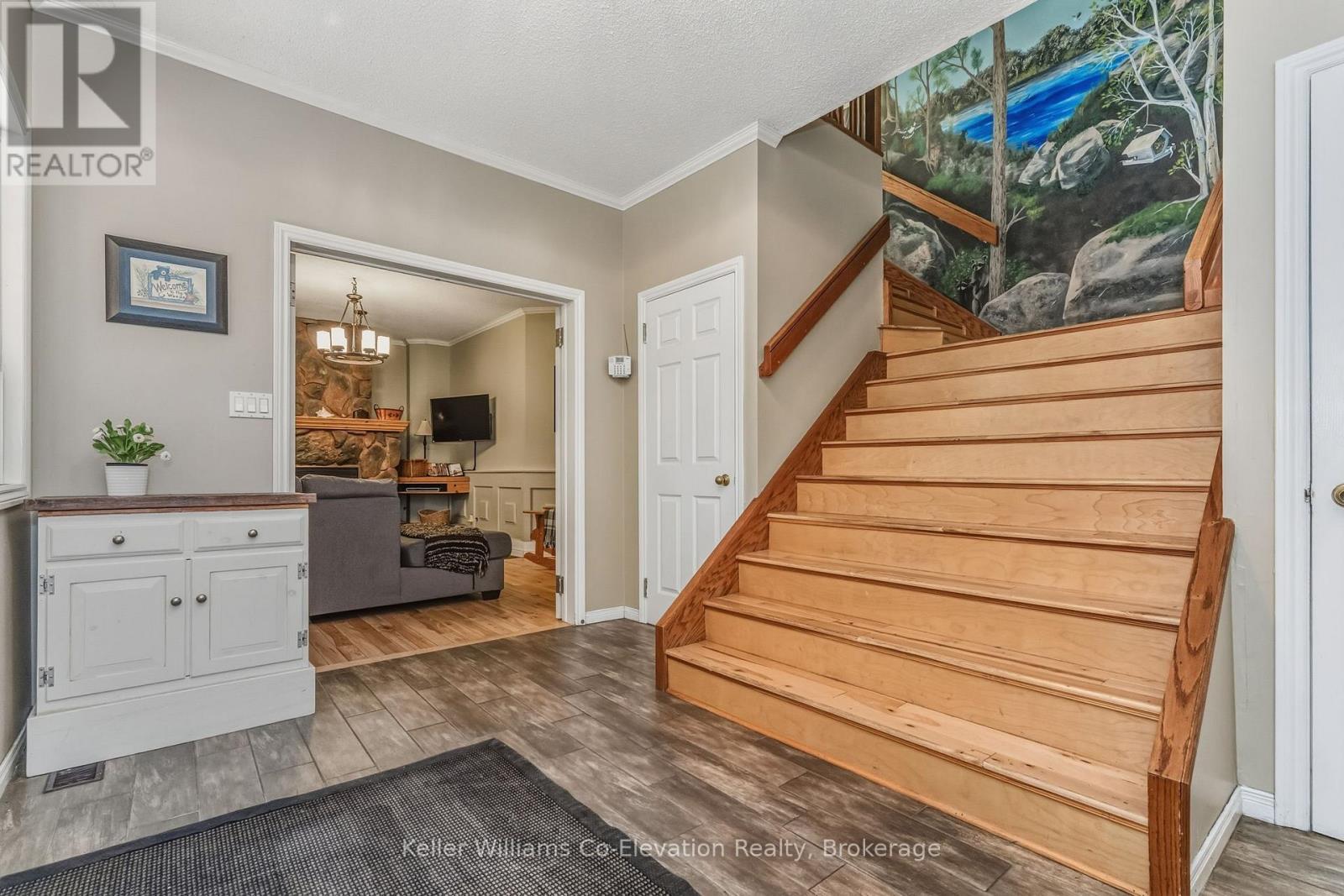 19 Huron Trail, Georgian Bay (Baxter), ON - Indoor Photo Showing Other Room