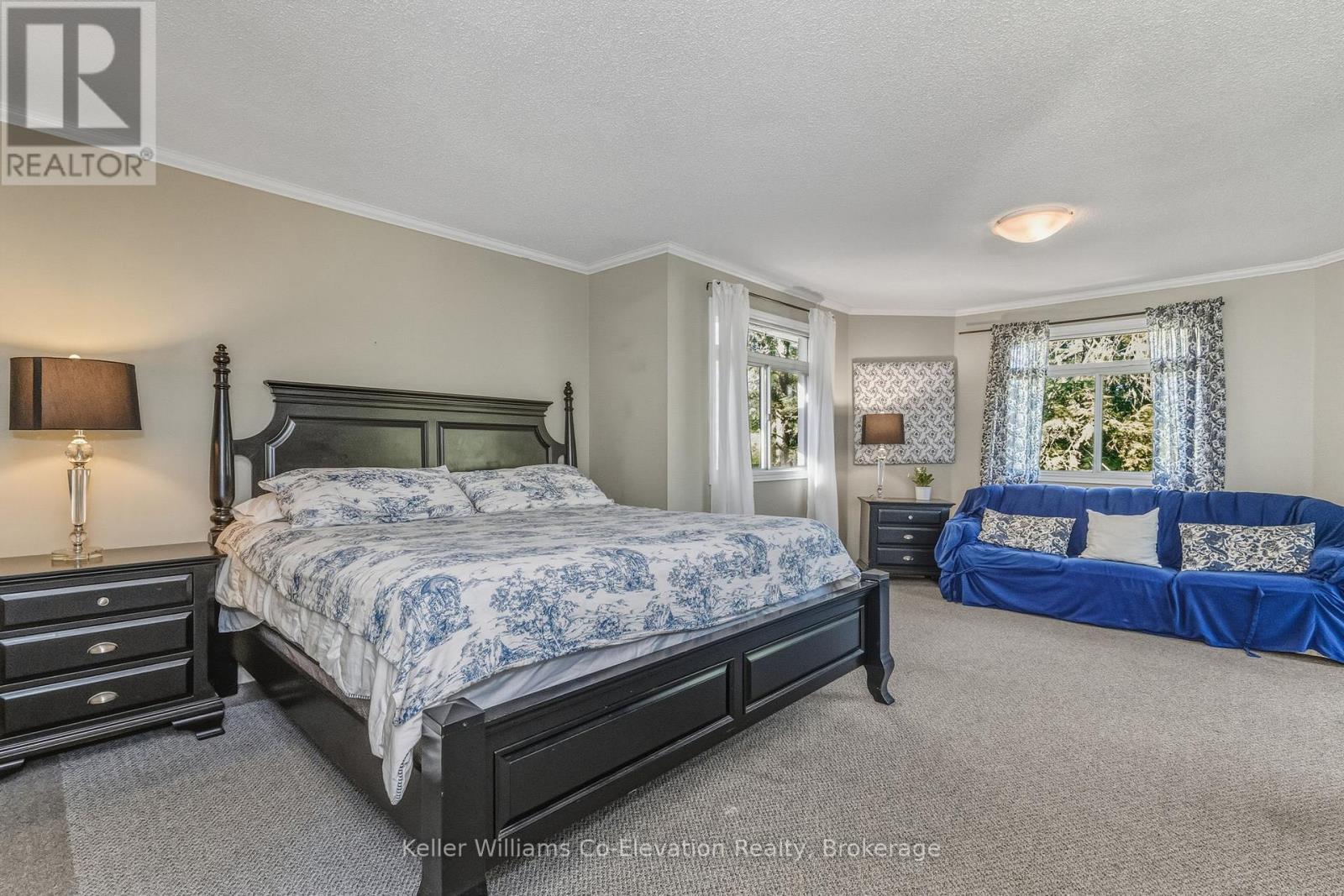 19 Huron Trail, Georgian Bay (Baxter), ON - Indoor Photo Showing Bedroom