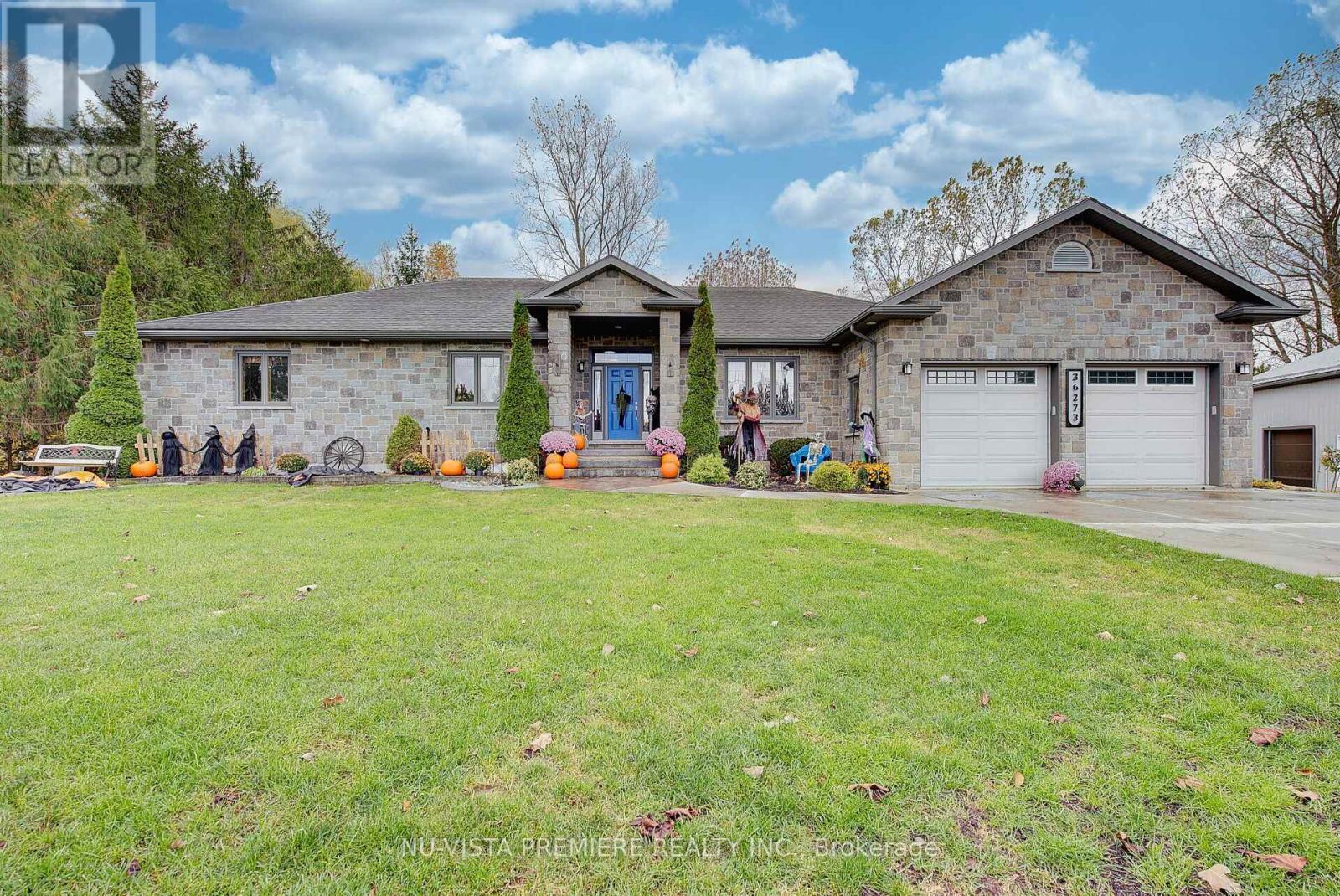 36273 Gore Road, South Huron (Stephen), ON - Outdoor With Facade