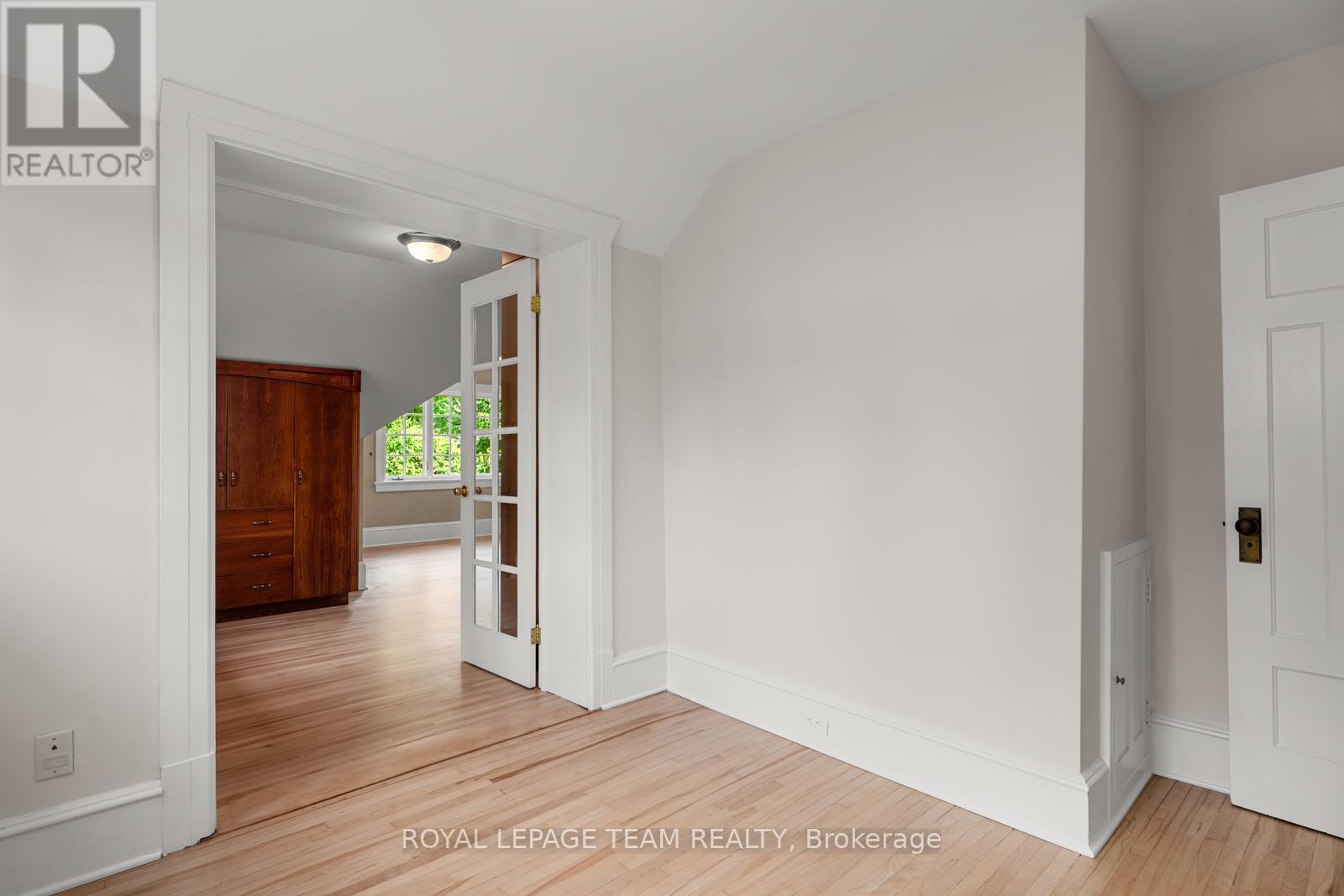 308 Manor Avenue, Ottawa, ON - Indoor Photo Showing Other Room