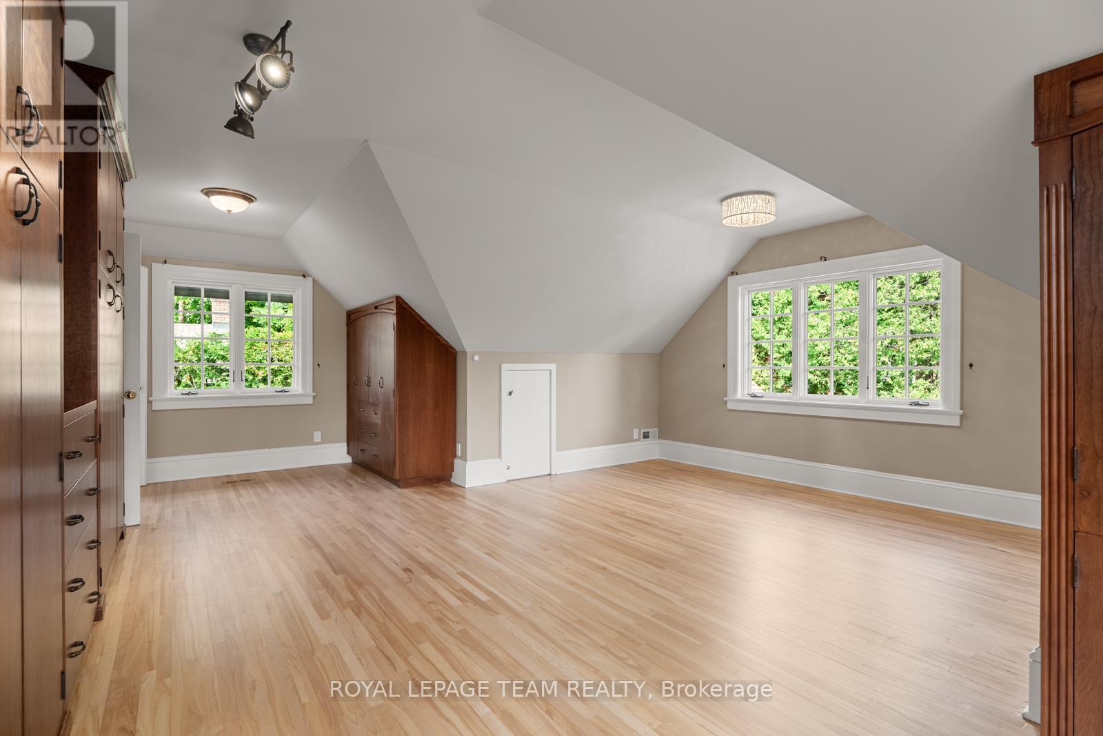 308 Manor Avenue, Ottawa, ON - Indoor Photo Showing Other Room