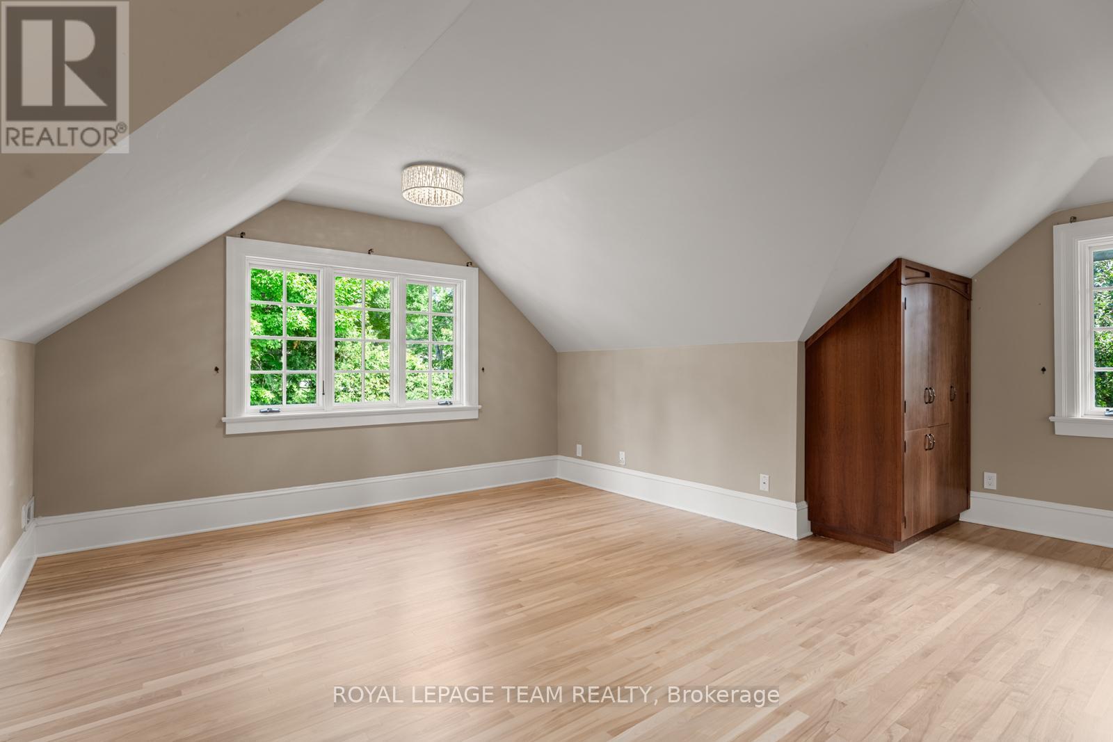 308 Manor Avenue, Ottawa, ON - Indoor Photo Showing Other Room
