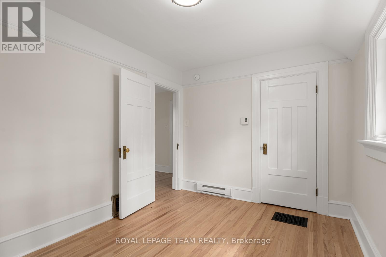 308 Manor Avenue, Ottawa, ON - Indoor Photo Showing Other Room