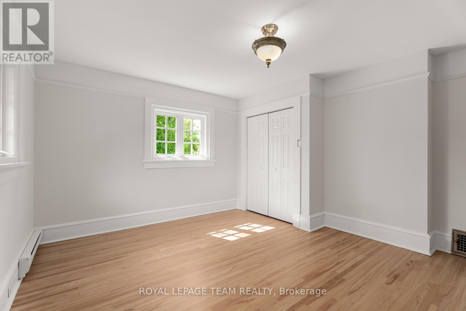 308 Manor Avenue, Ottawa, ON - Indoor Photo Showing Other Room