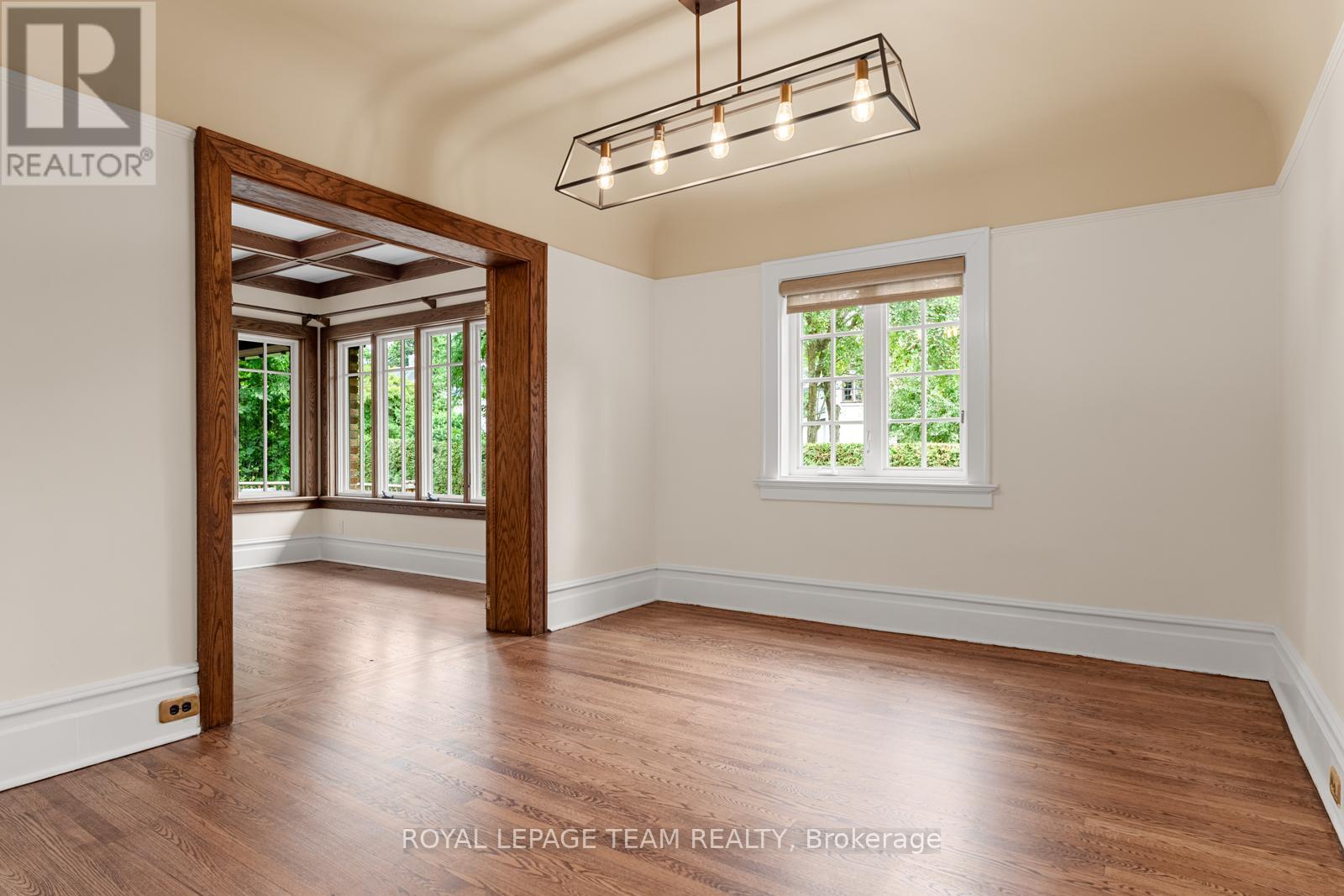 308 Manor Avenue, Ottawa, ON - Indoor Photo Showing Other Room