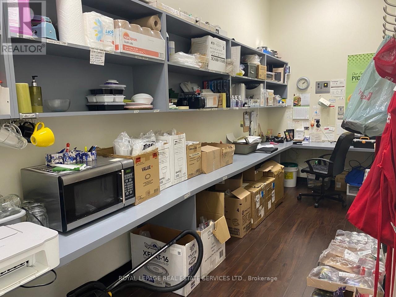 4336 King Street E, Kitchener, ON