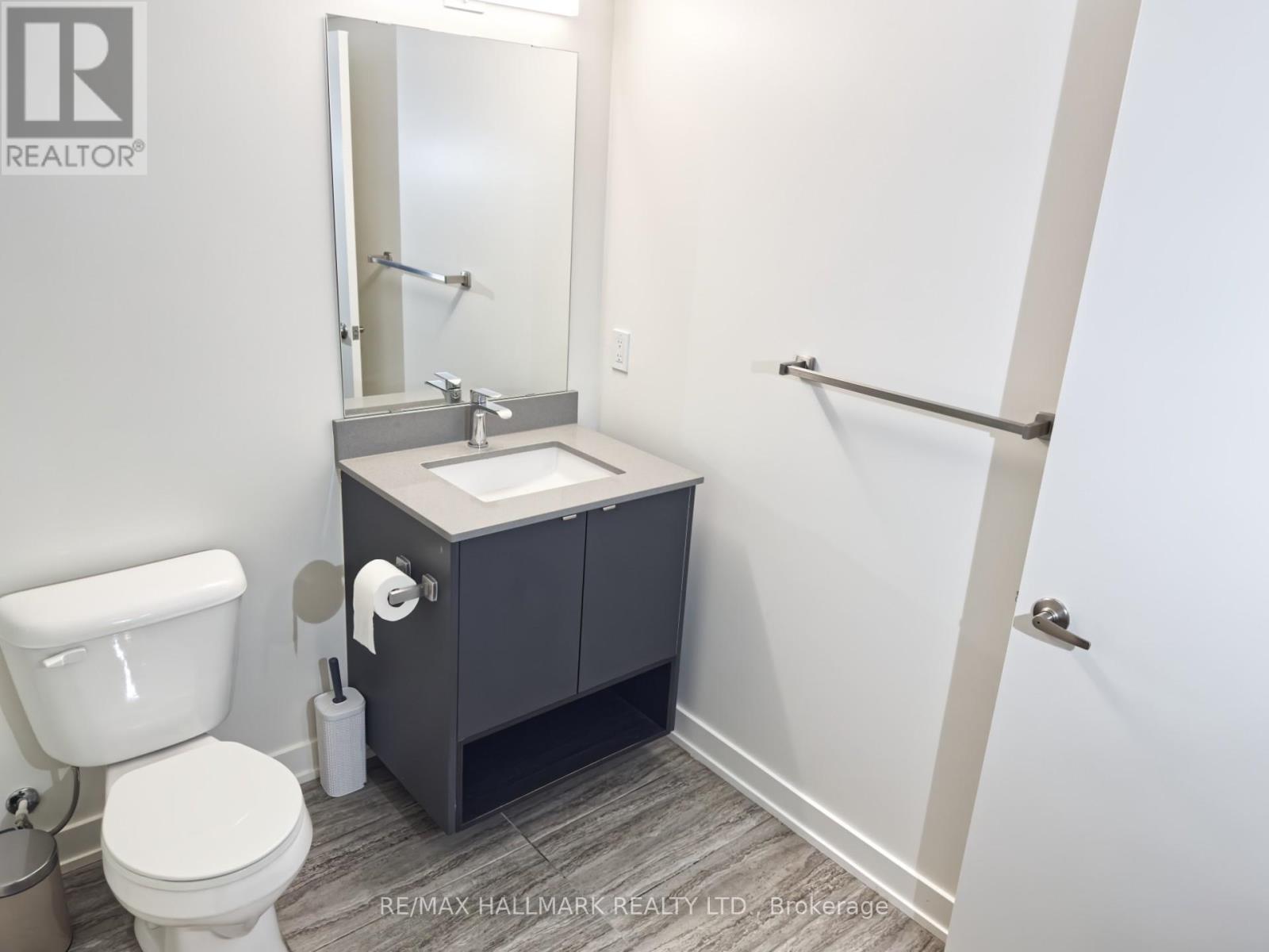 A208 - 1117 Cooke Boulevard, Burlington, ON - Indoor Photo Showing Bathroom