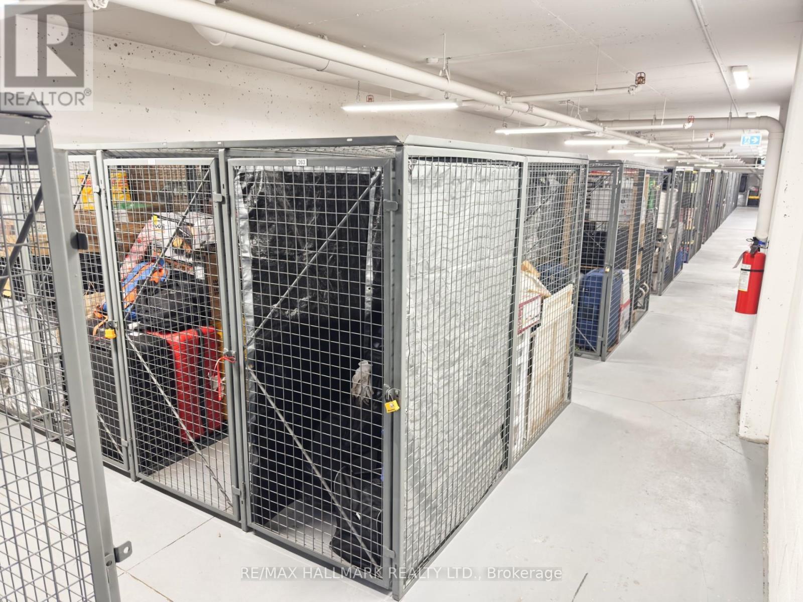 A208 - 1117 Cooke Boulevard, Burlington, ON - Indoor With Storage