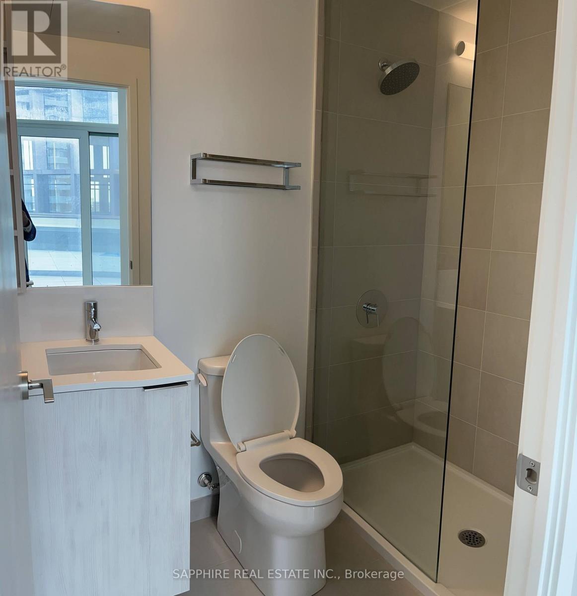 606 - 7890 Jane Street, Vaughan, ON - Indoor Photo Showing Bathroom