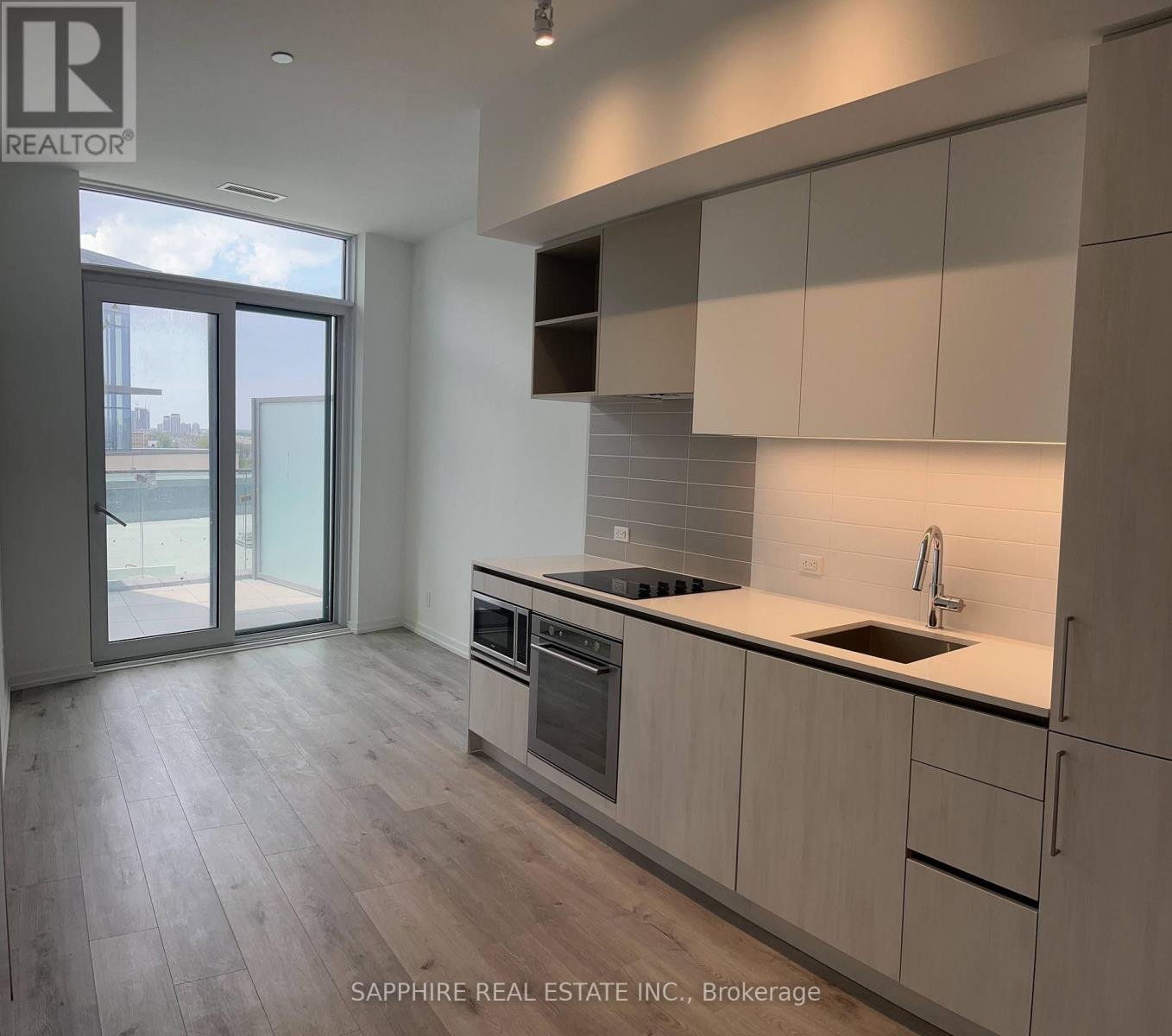 606 - 7890 Jane Street, Vaughan, ON - Indoor Photo Showing Kitchen