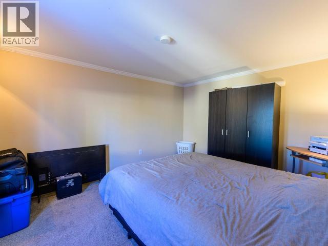 8-986 Range Road, Whitehorse, YT - Indoor Photo Showing Bedroom