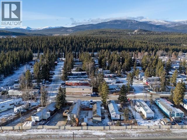 8-986 Range Road, Whitehorse, YT - Outdoor With View