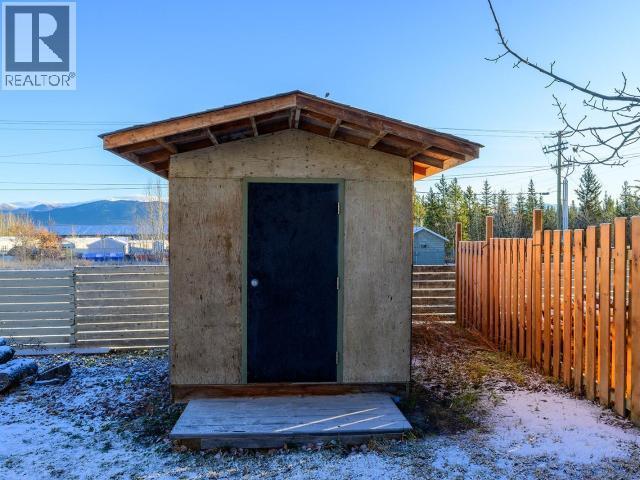 8-986 Range Road, Whitehorse, YT - Outdoor