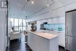 2901 - 110 CHARLES STREET E Toronto, ON M4Y 1T5