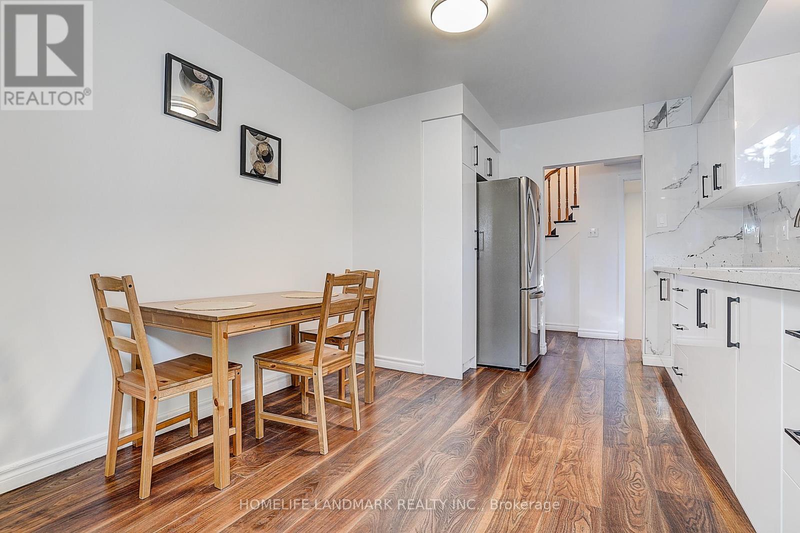 104 Tanjoe Crescent, Toronto, ON - Indoor Photo Showing Dining Room