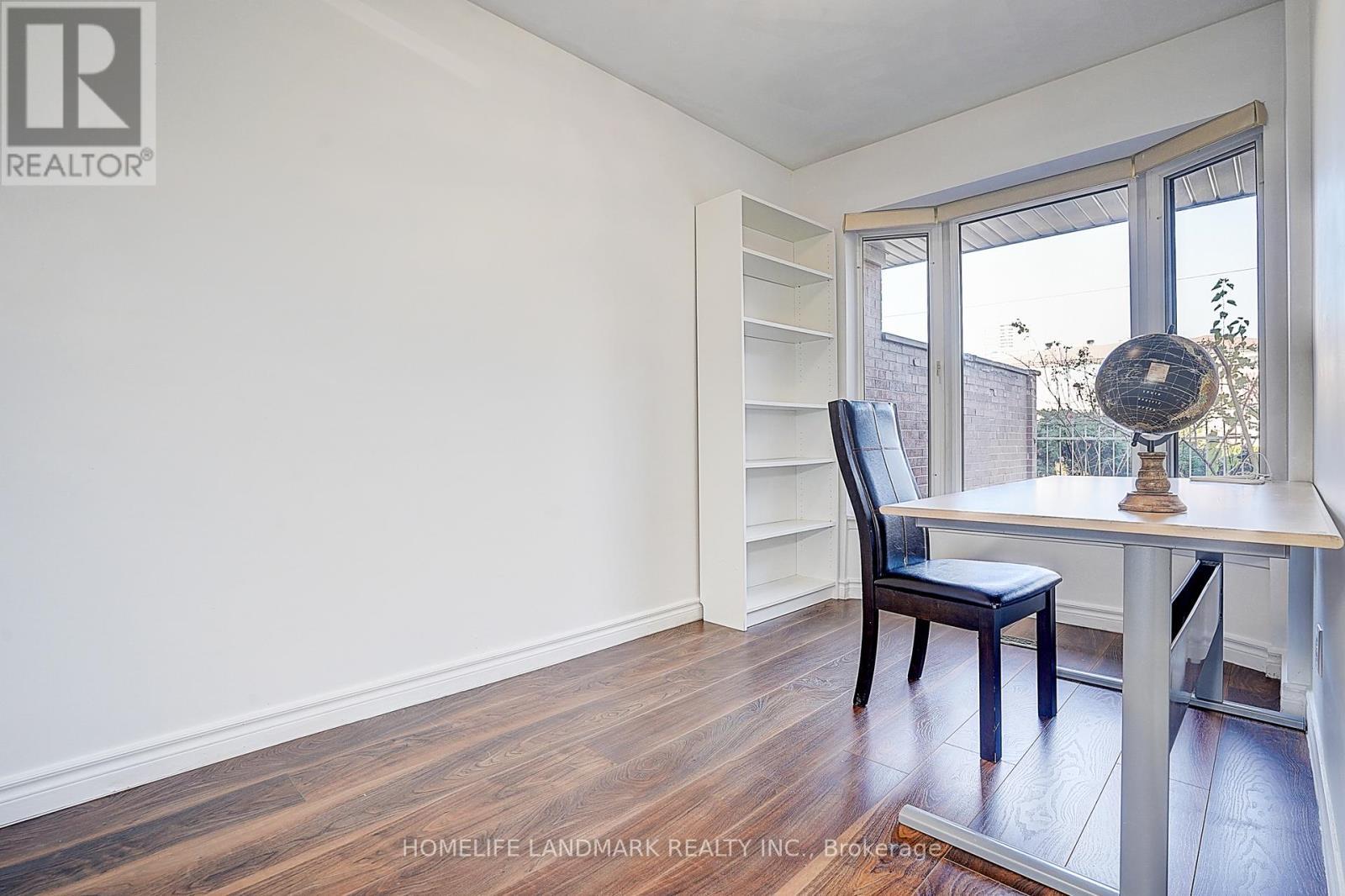 104 Tanjoe Crescent, Toronto, ON - Indoor