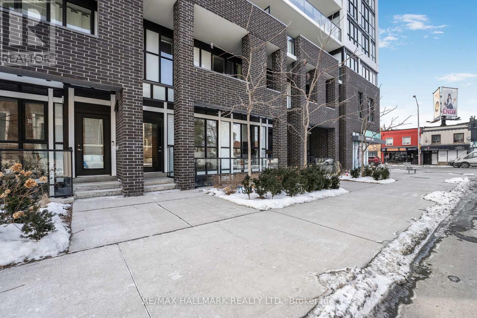 Th 103 - 2301 Danforth Avenue, Toronto, ON - Outdoor With Facade