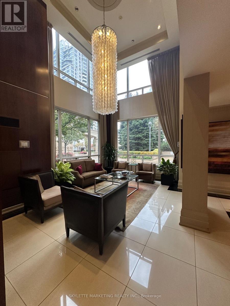 Gv216 - 8 Rean Drive, Toronto, ON - Indoor Photo Showing Other Room