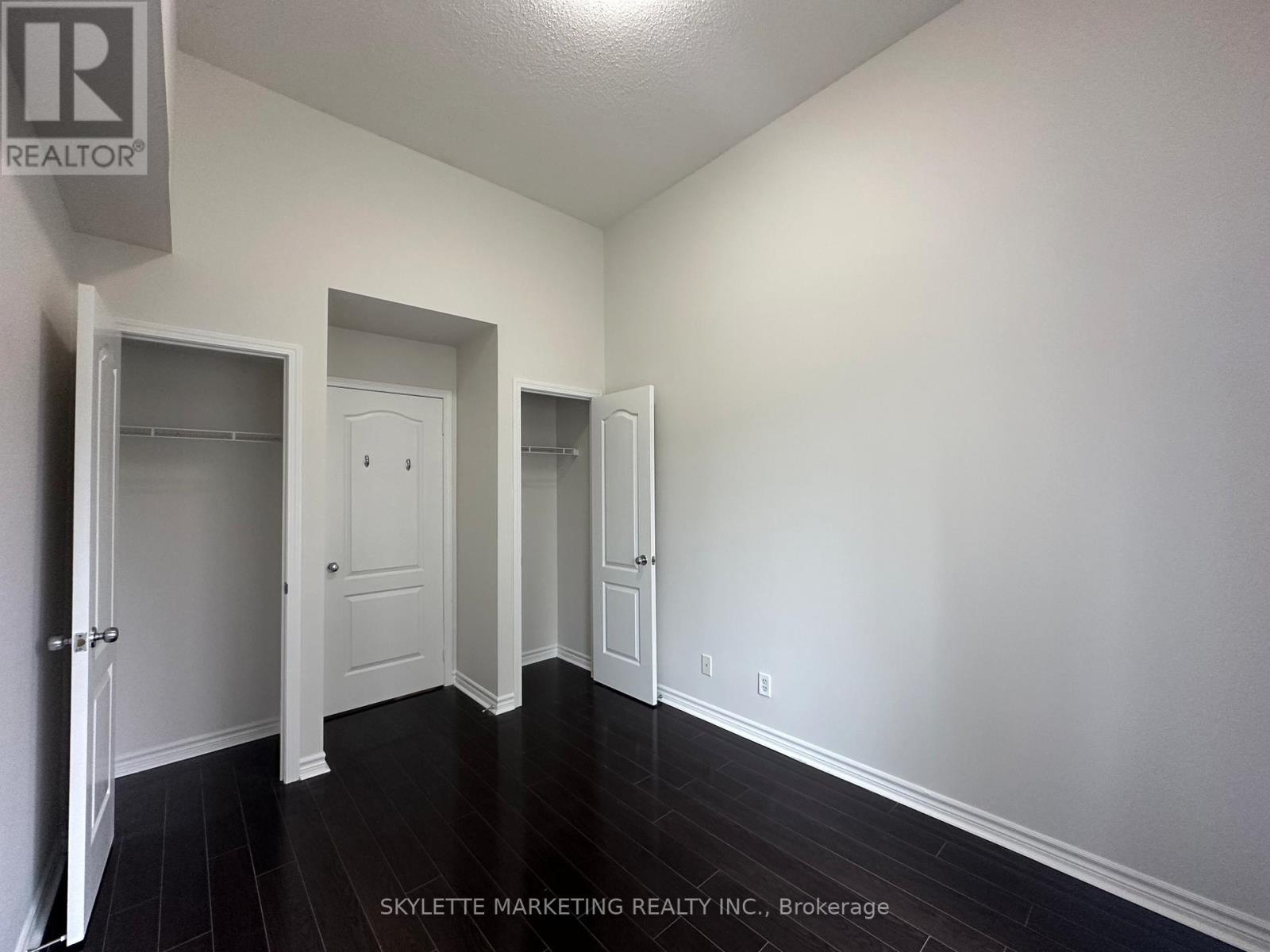 Gv216 - 8 Rean Drive, Toronto, ON - Indoor Photo Showing Other Room