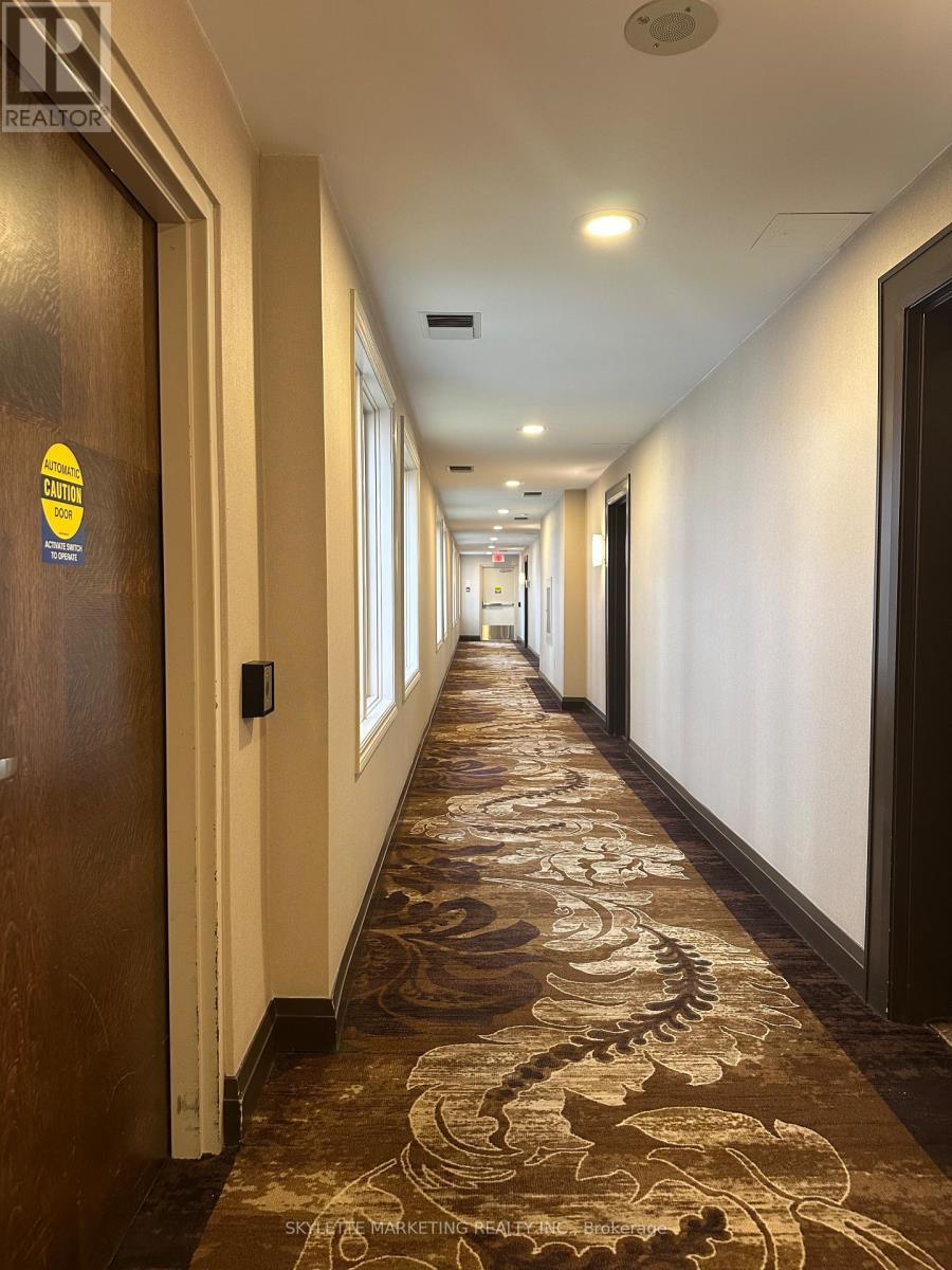 Gv216 - 8 Rean Drive, Toronto, ON - Indoor Photo Showing Other Room