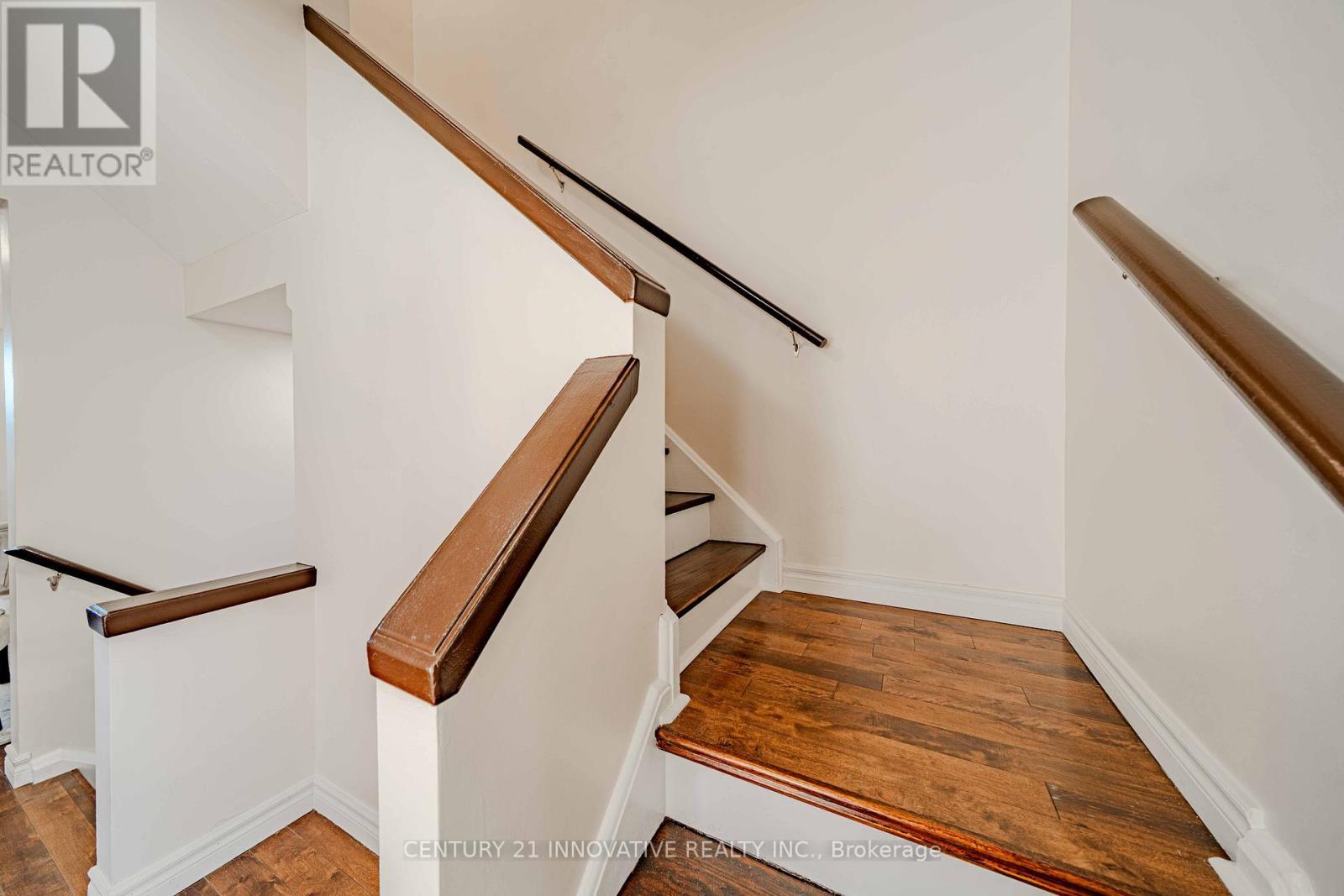 102 Trailridge Crescent, Toronto, ON - Indoor Photo Showing Other Room