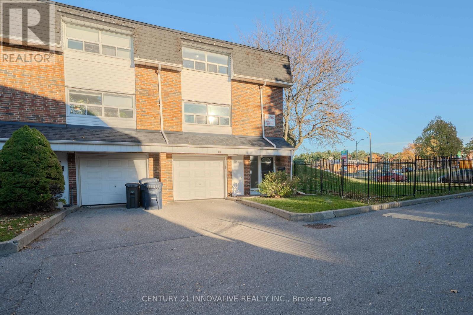 102 Trailridge Crescent, Toronto, ON - Outdoor