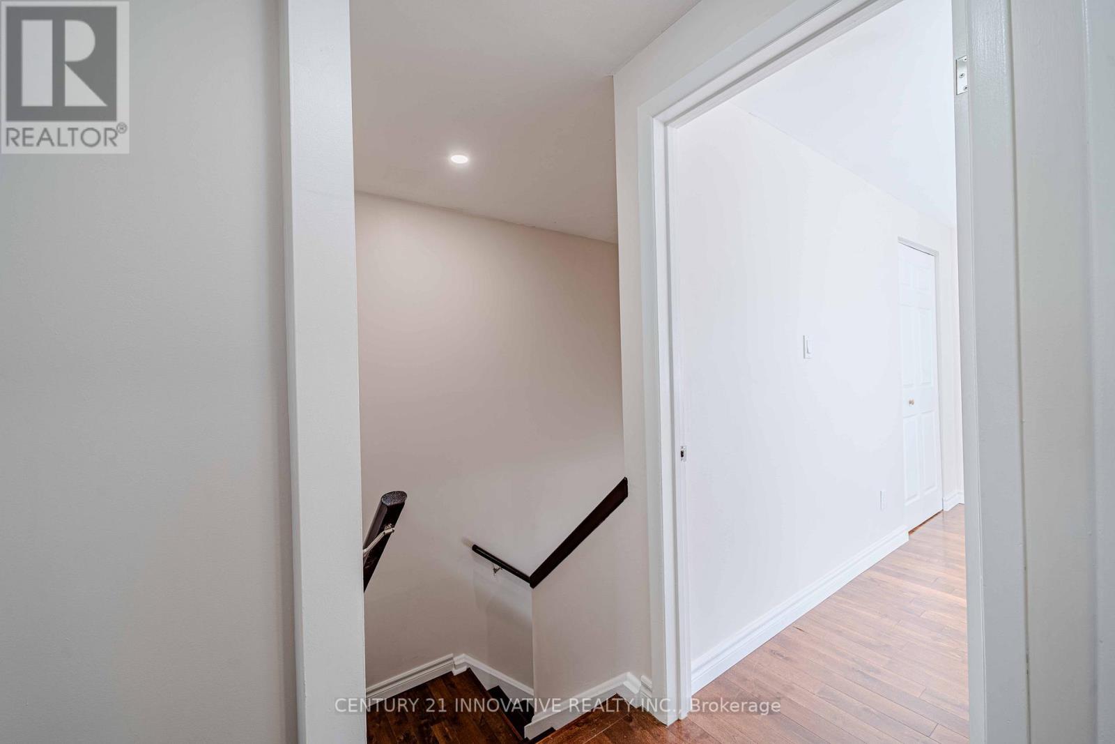 102 Trailridge Crescent, Toronto, ON - Indoor Photo Showing Other Room