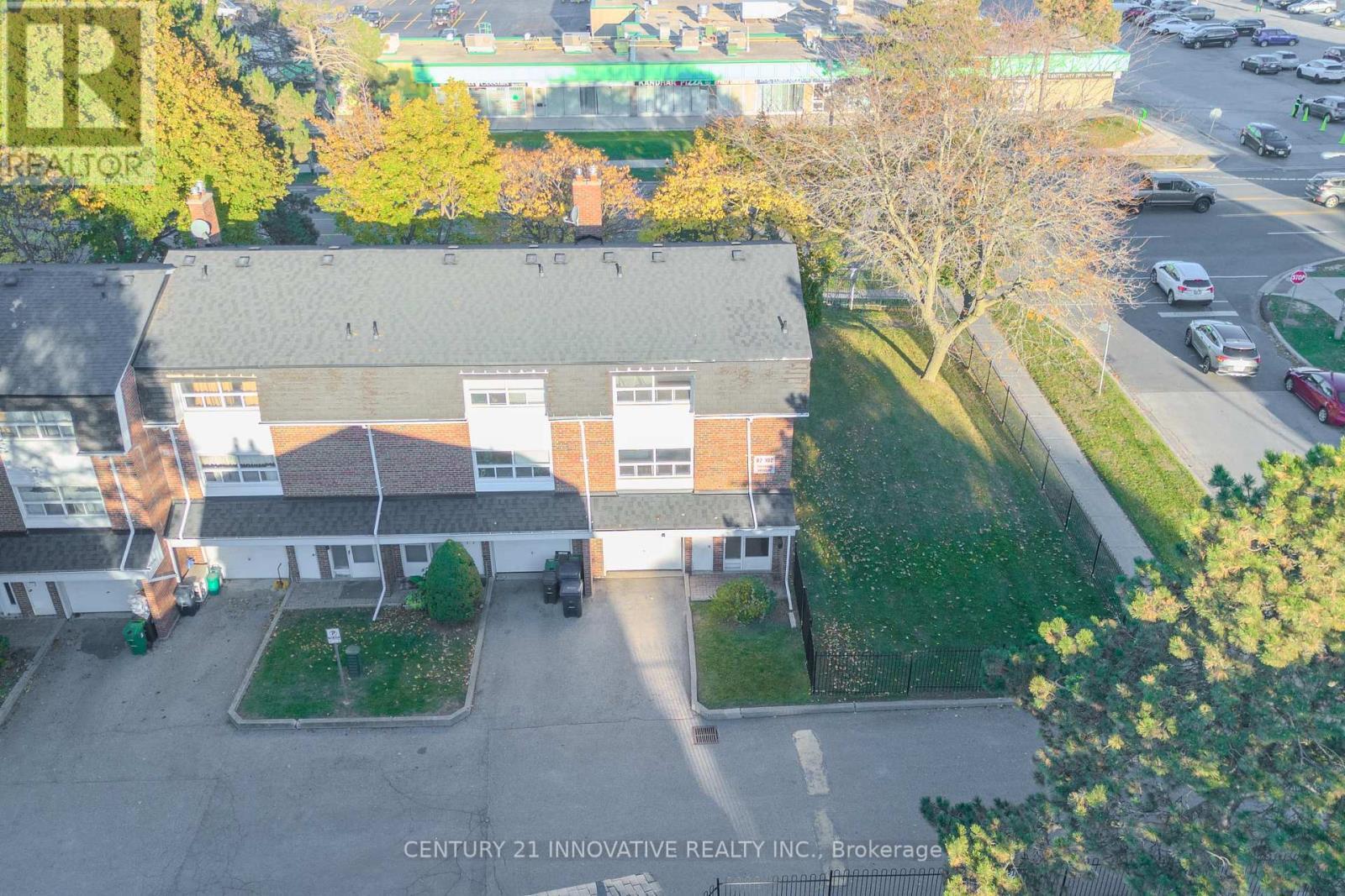 102 Trailridge Crescent, Toronto, ON - Outdoor With View