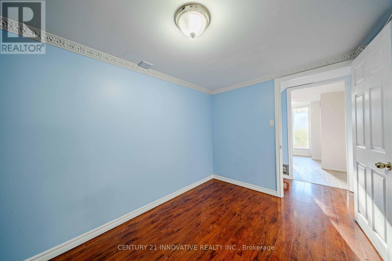 102 Trailridge Crescent, Toronto, ON - Indoor Photo Showing Other Room
