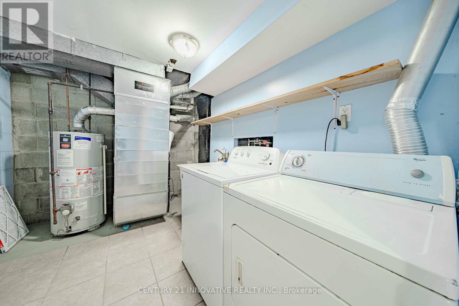 102 Trailridge Crescent, Toronto, ON - Indoor Photo Showing Laundry Room